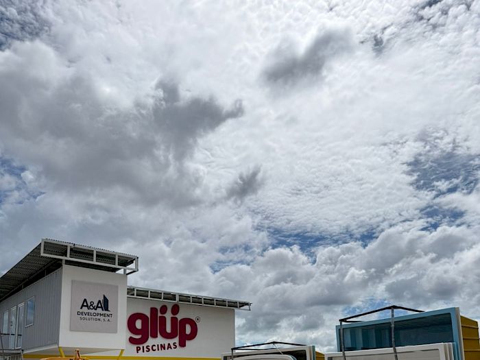 Glup Instalación de Piscinas en Panamá Instalaciones