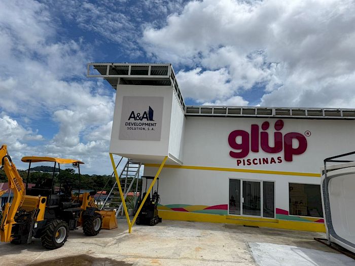 Glup Instalación de Piscinas en Panamá Instalaciones