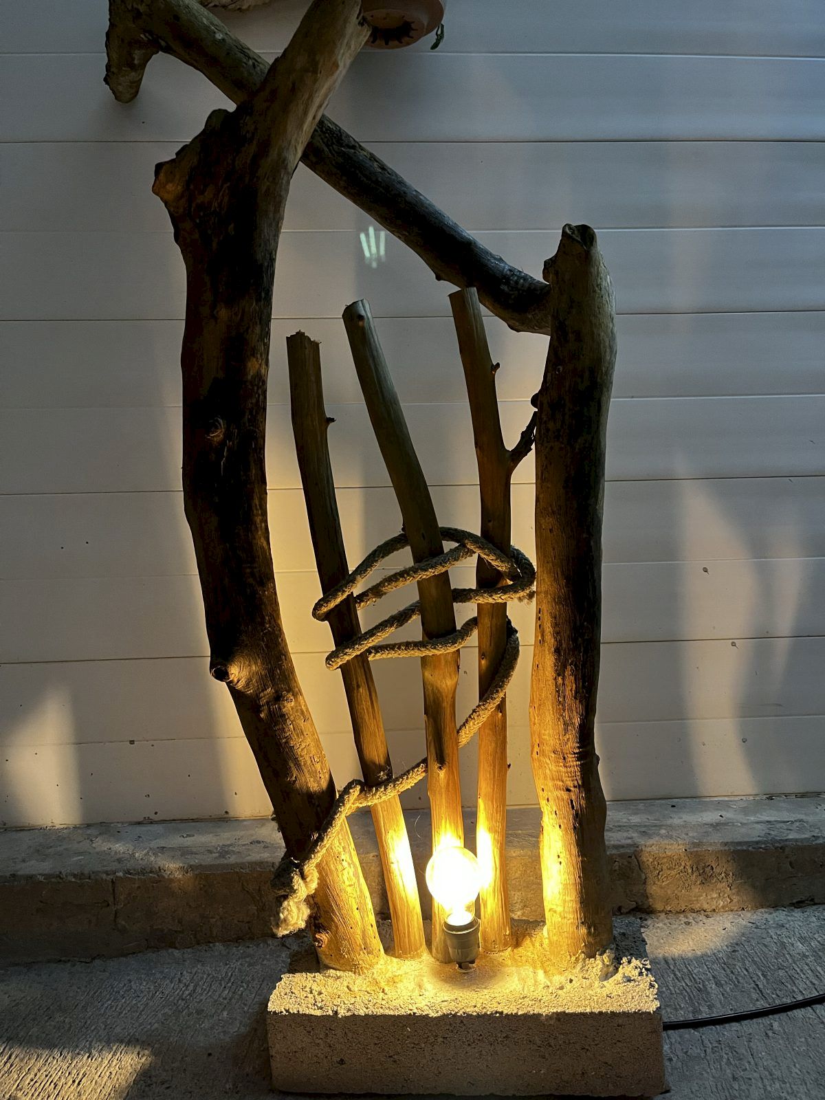 Lámpara de piso Nudo Marinero · 100 cm, luz cálida