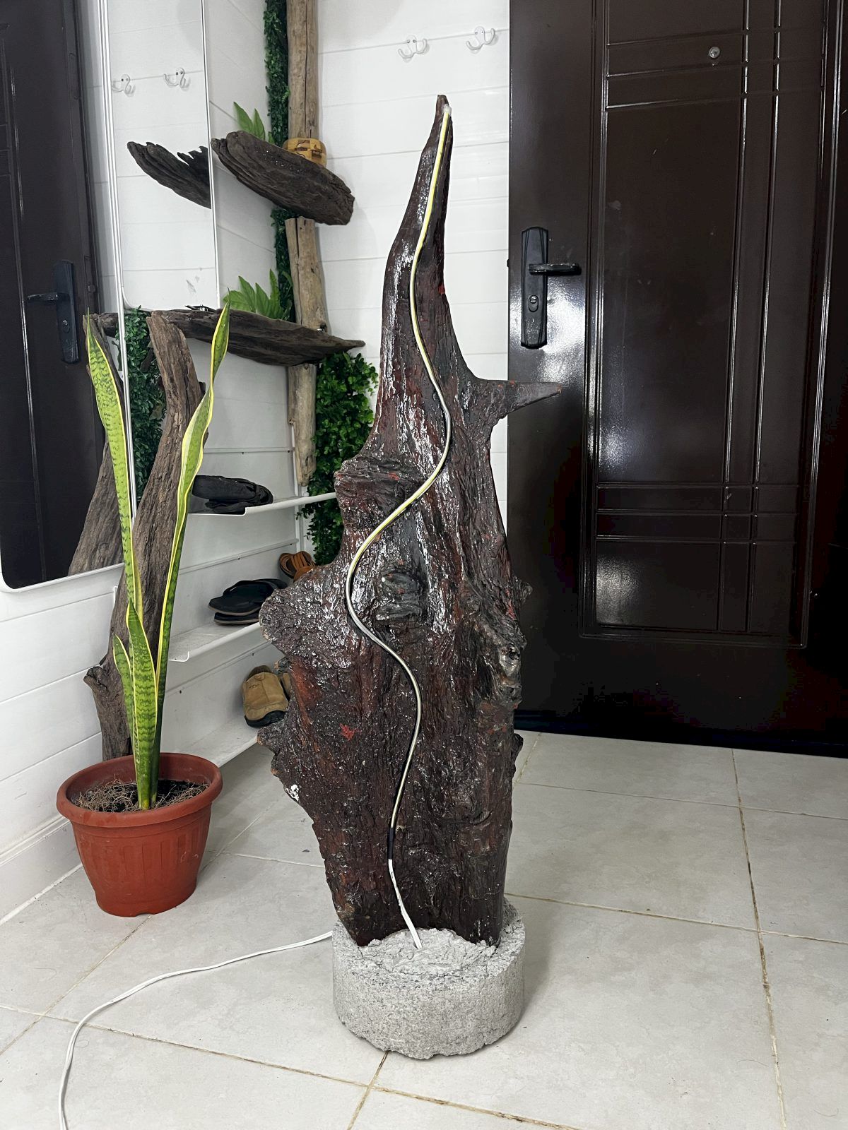 Lámpara de piso Manglar · 130 cm, luz cálida